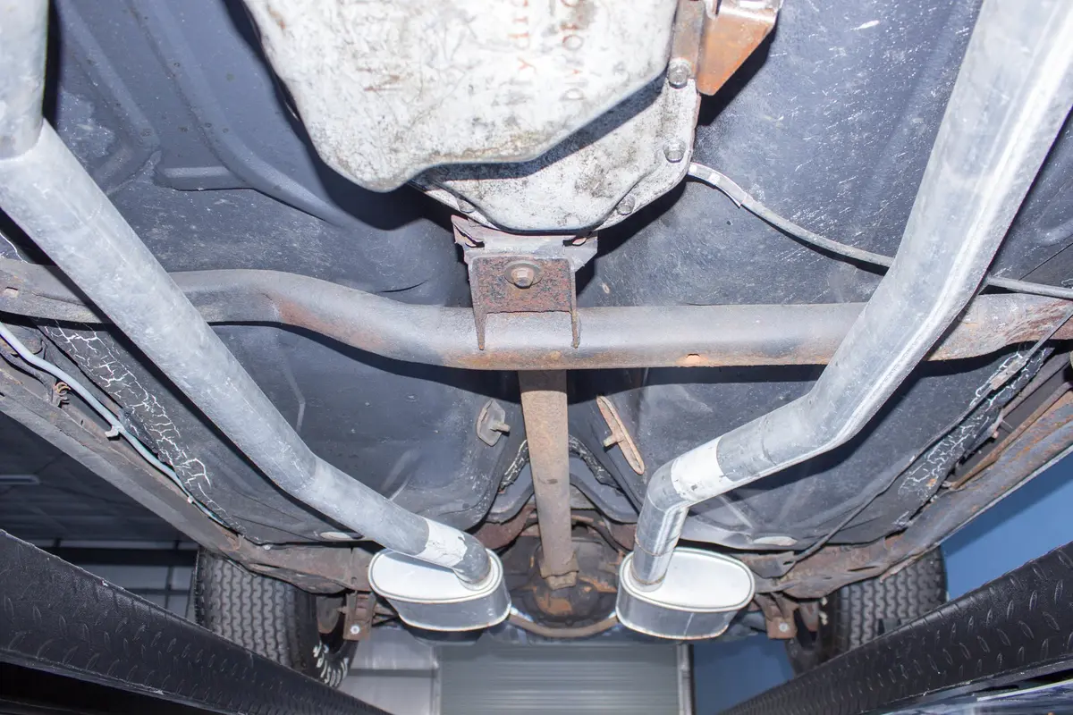 Vehicle photo 50