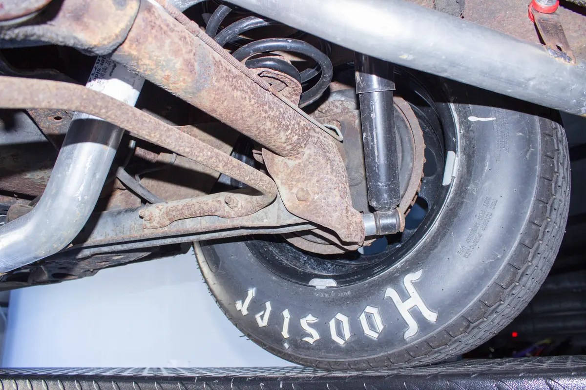 Vehicle photo 57