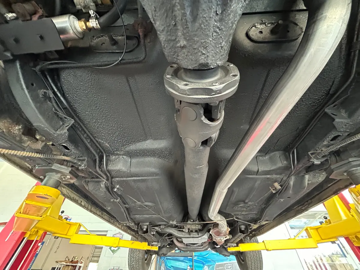 Vehicle photo 47