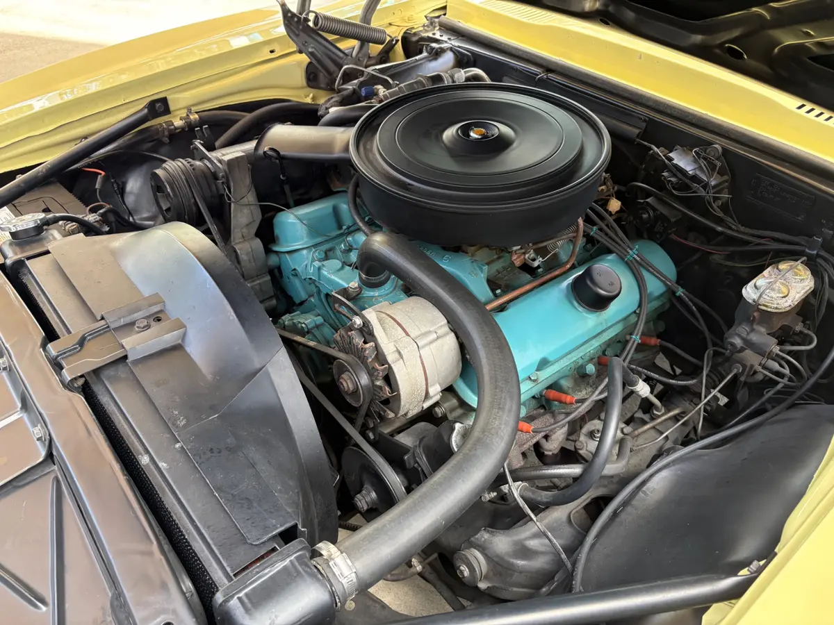 Vehicle photo 29