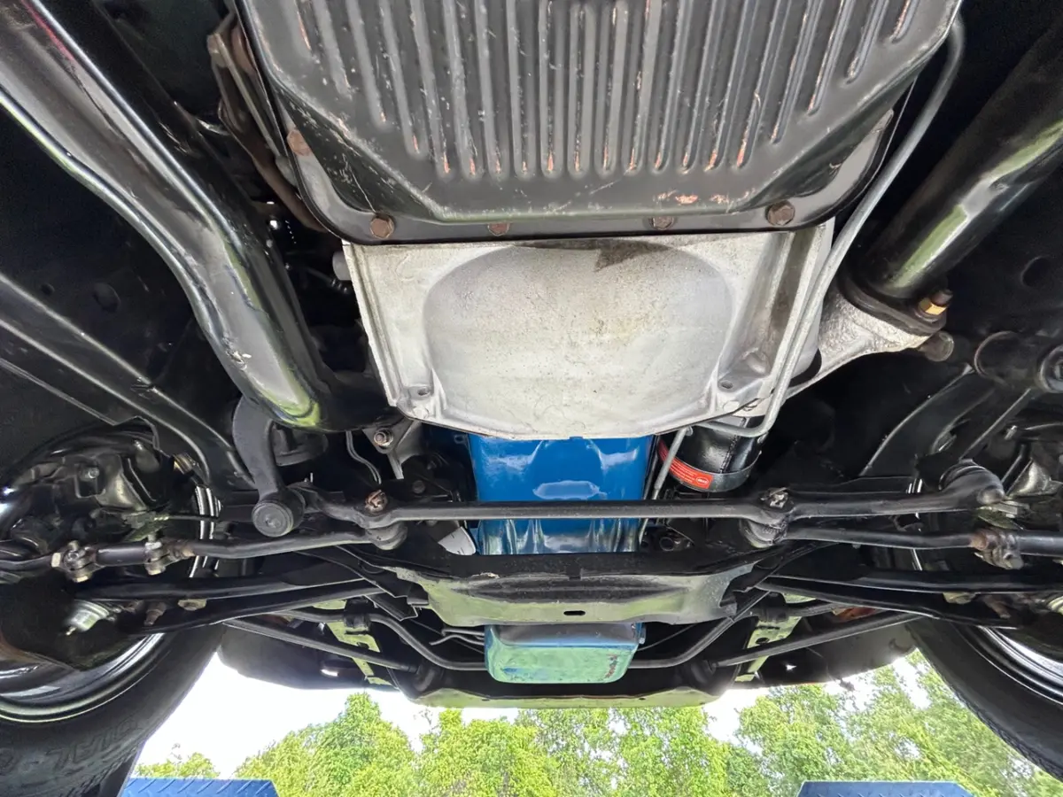 Vehicle photo 42