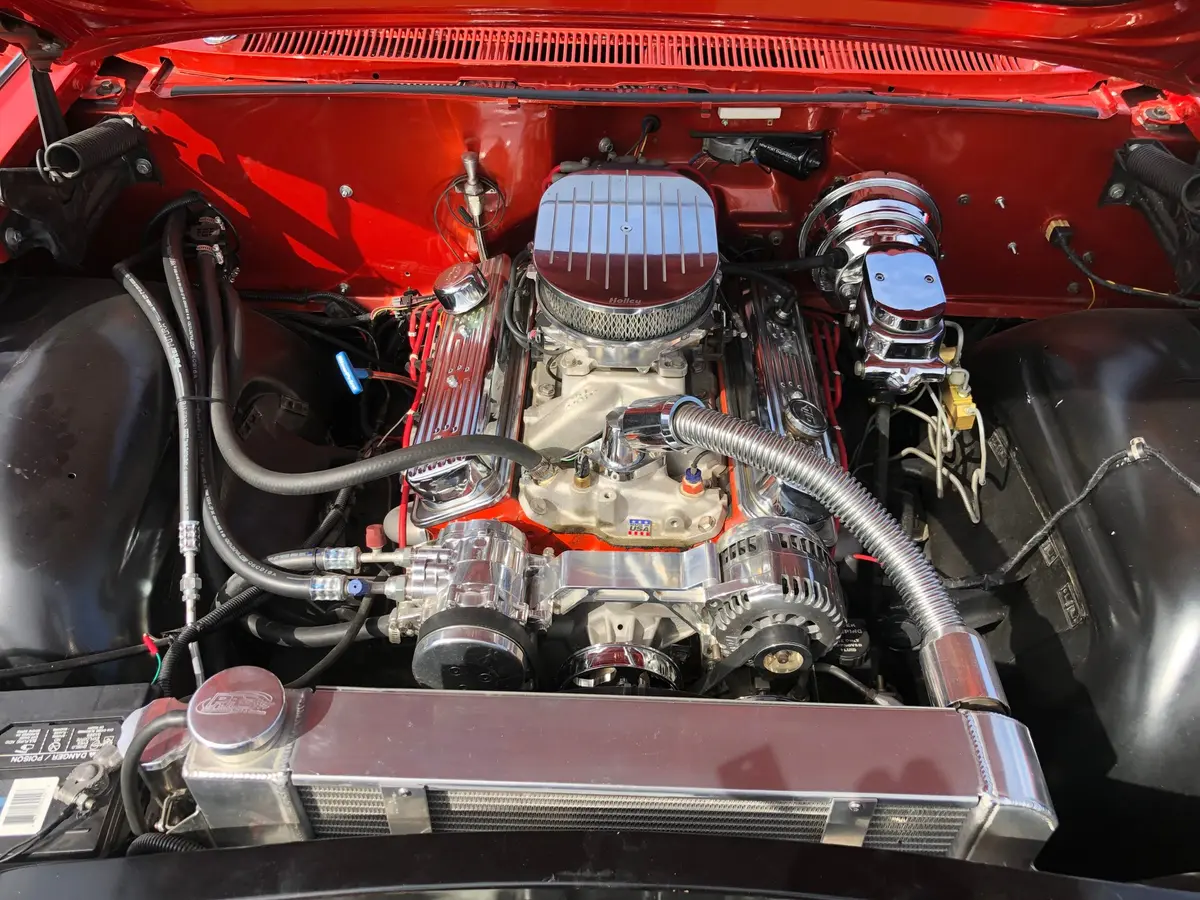Vehicle photo 31