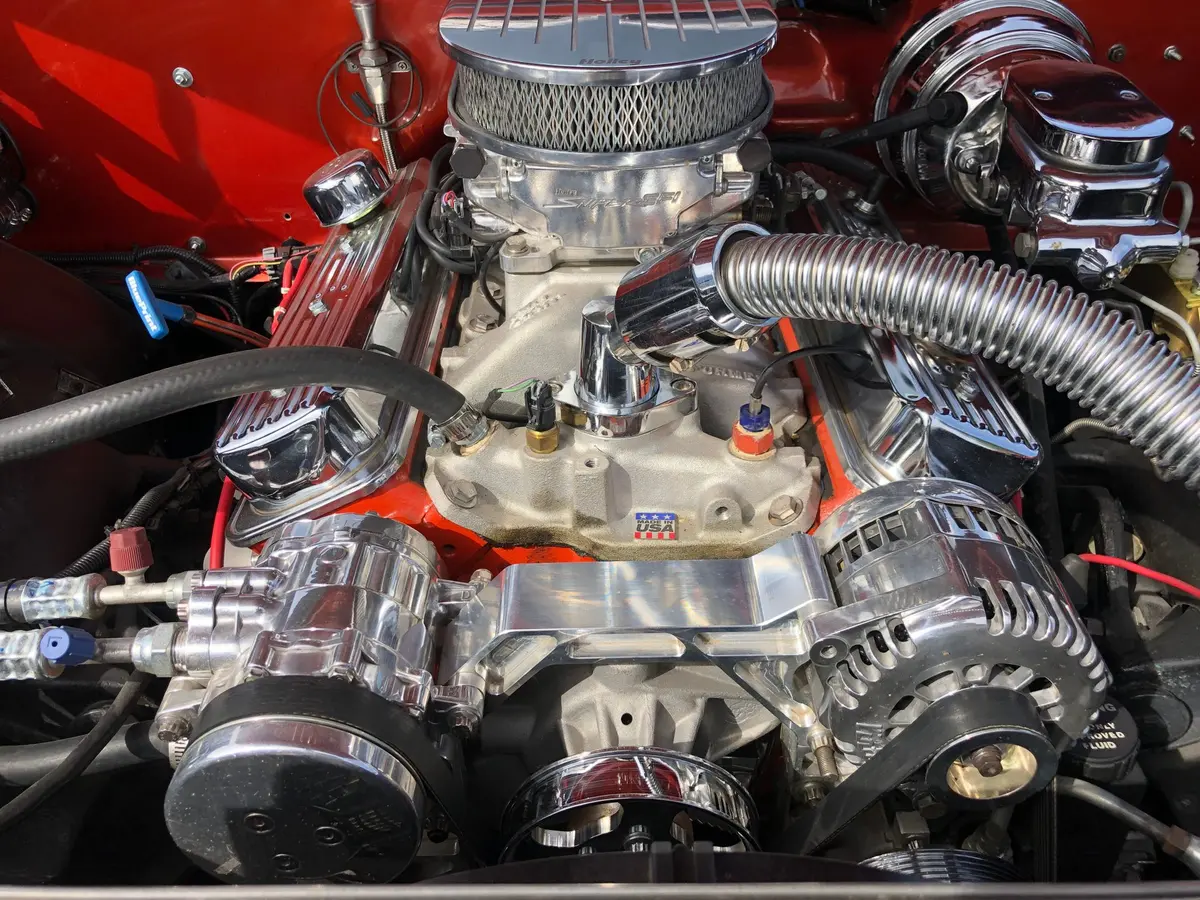 Vehicle photo 34