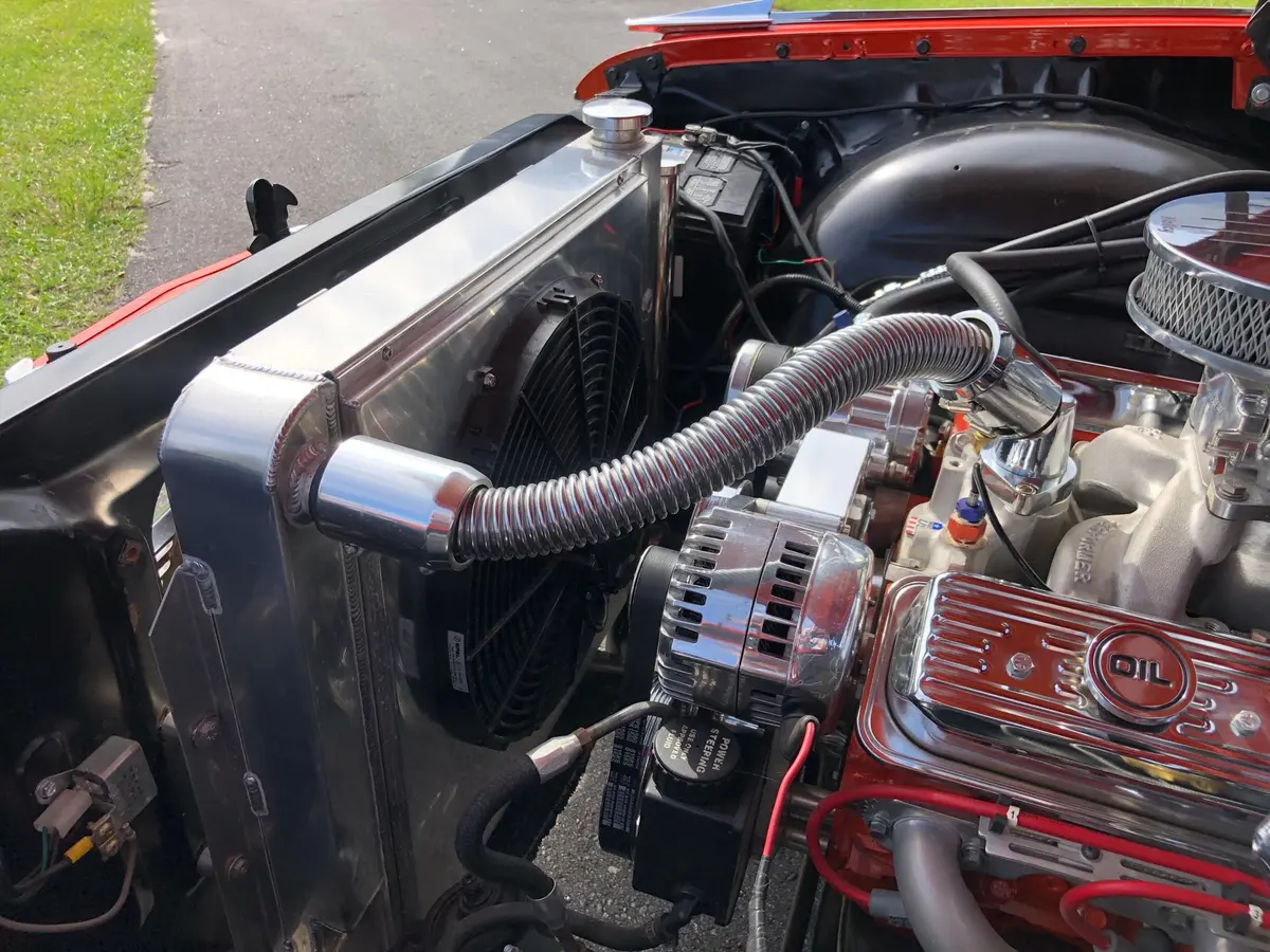 Vehicle photo 38