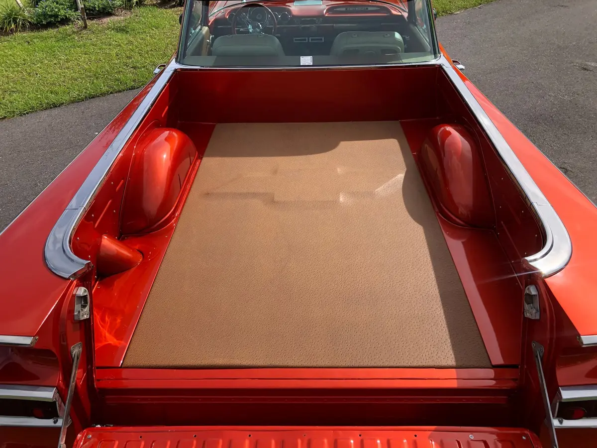Vehicle photo 47