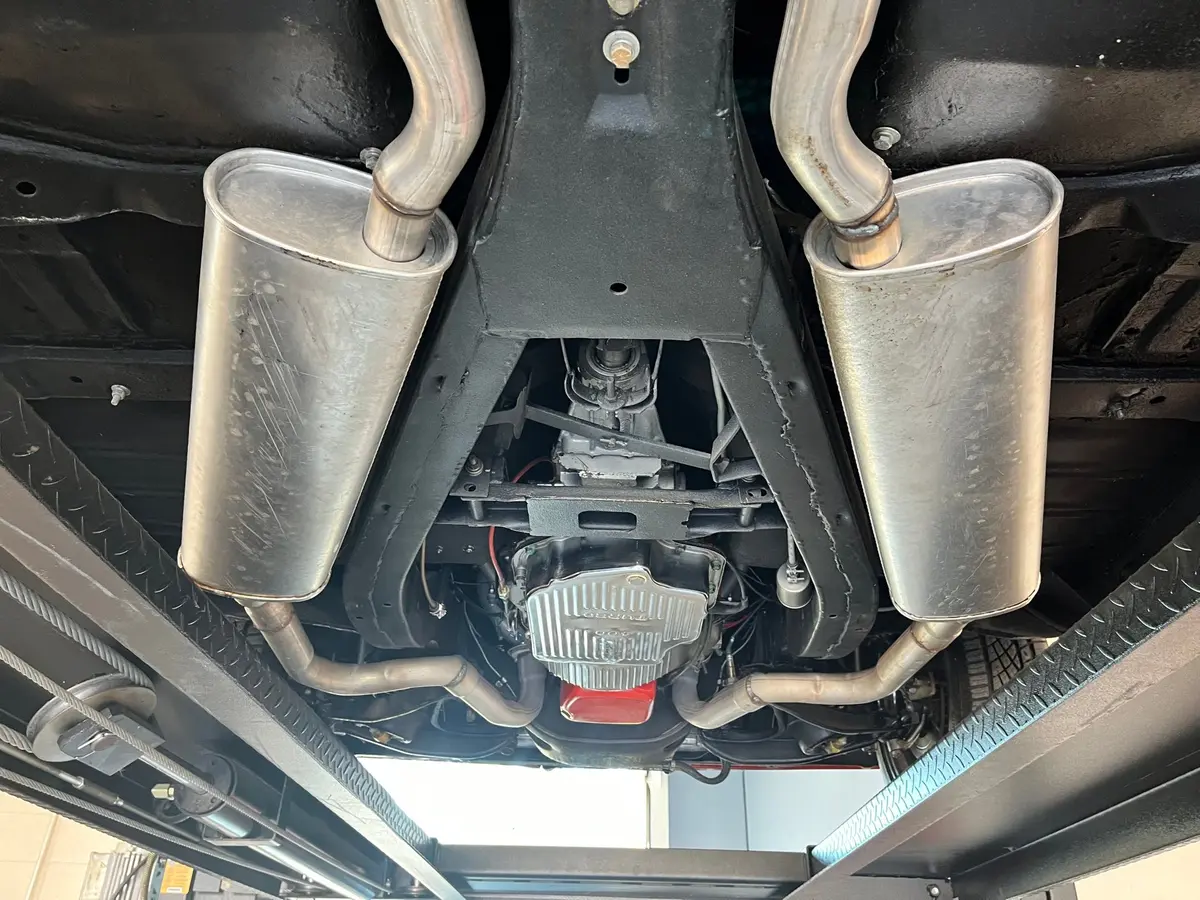 Vehicle photo 58
