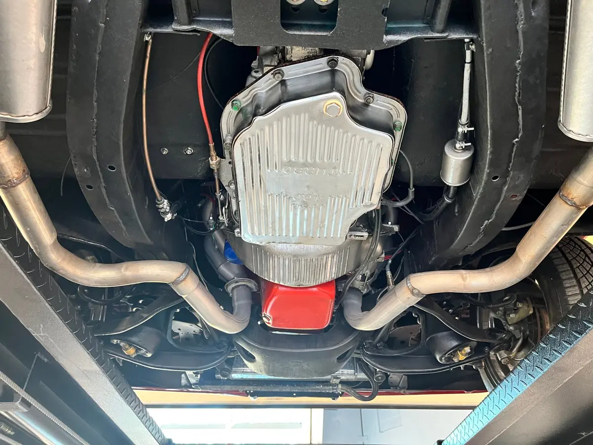Vehicle photo 60