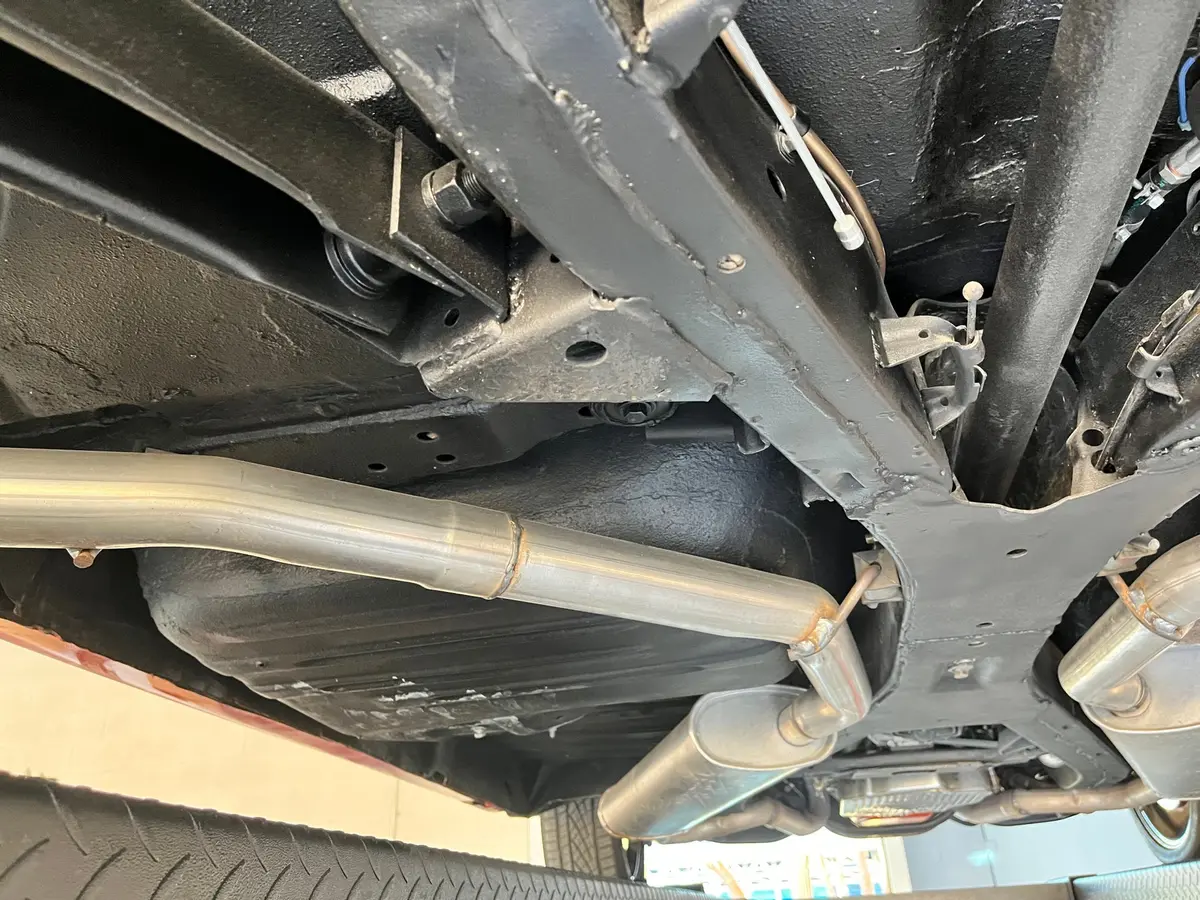 Vehicle photo 62
