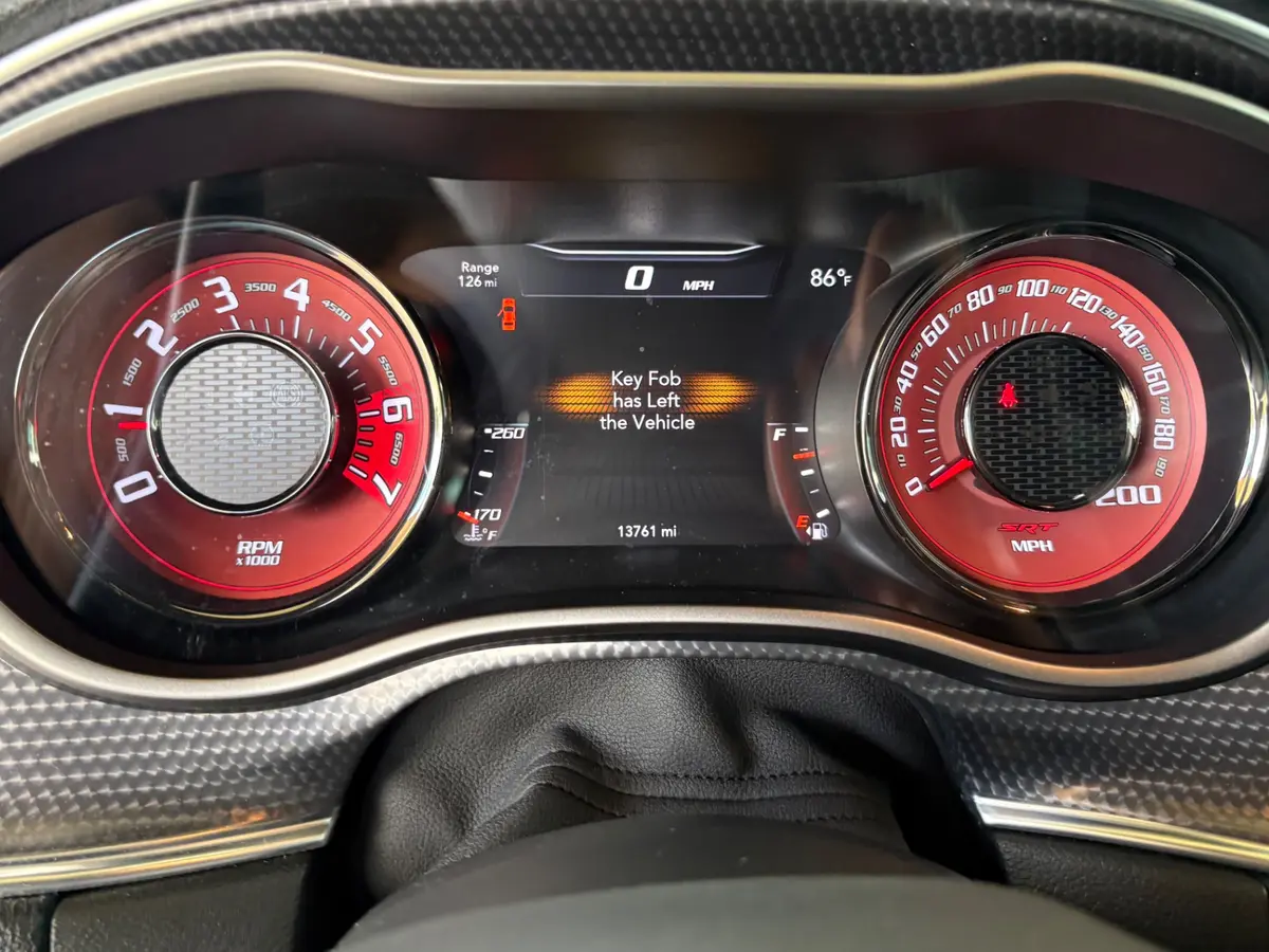 Vehicle photo 36