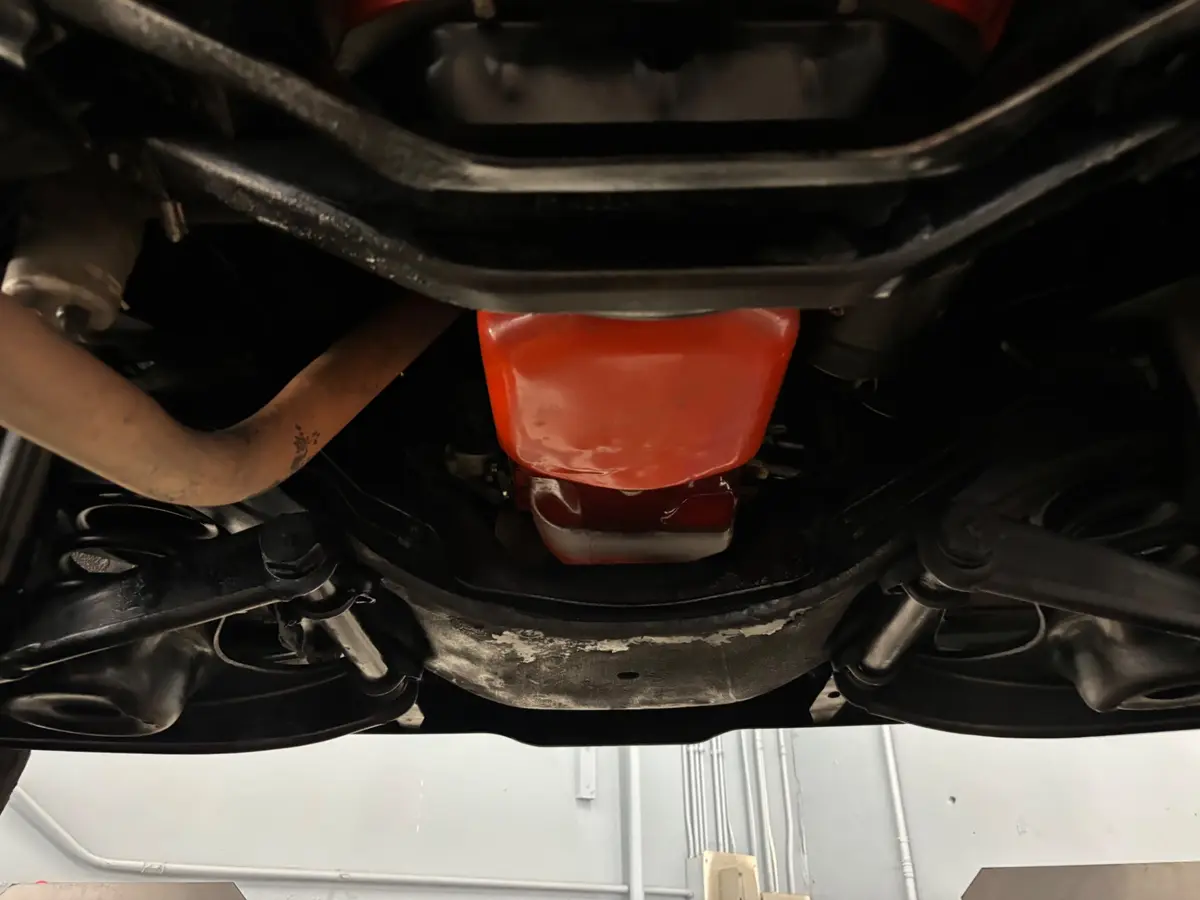 Vehicle photo 37