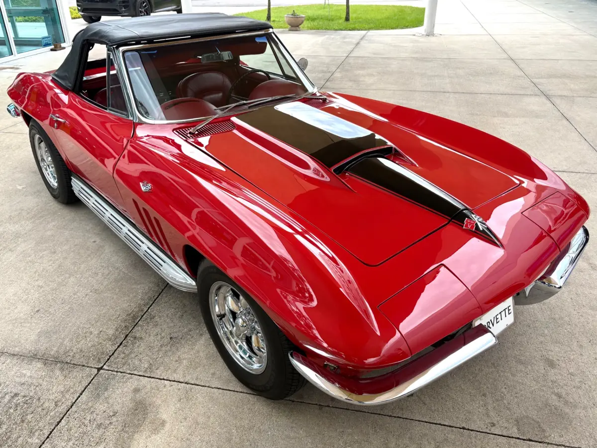Vehicle photo 22