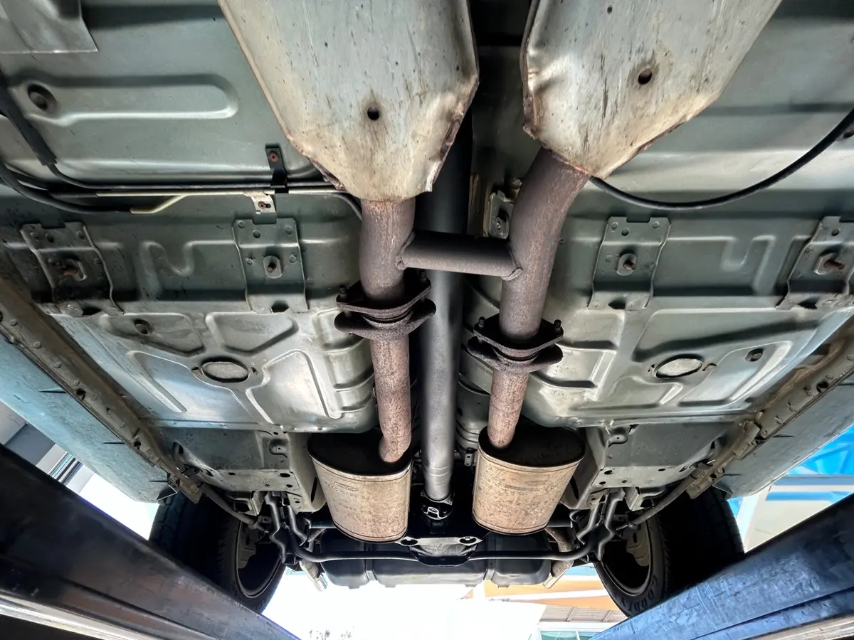 Vehicle photo 39
