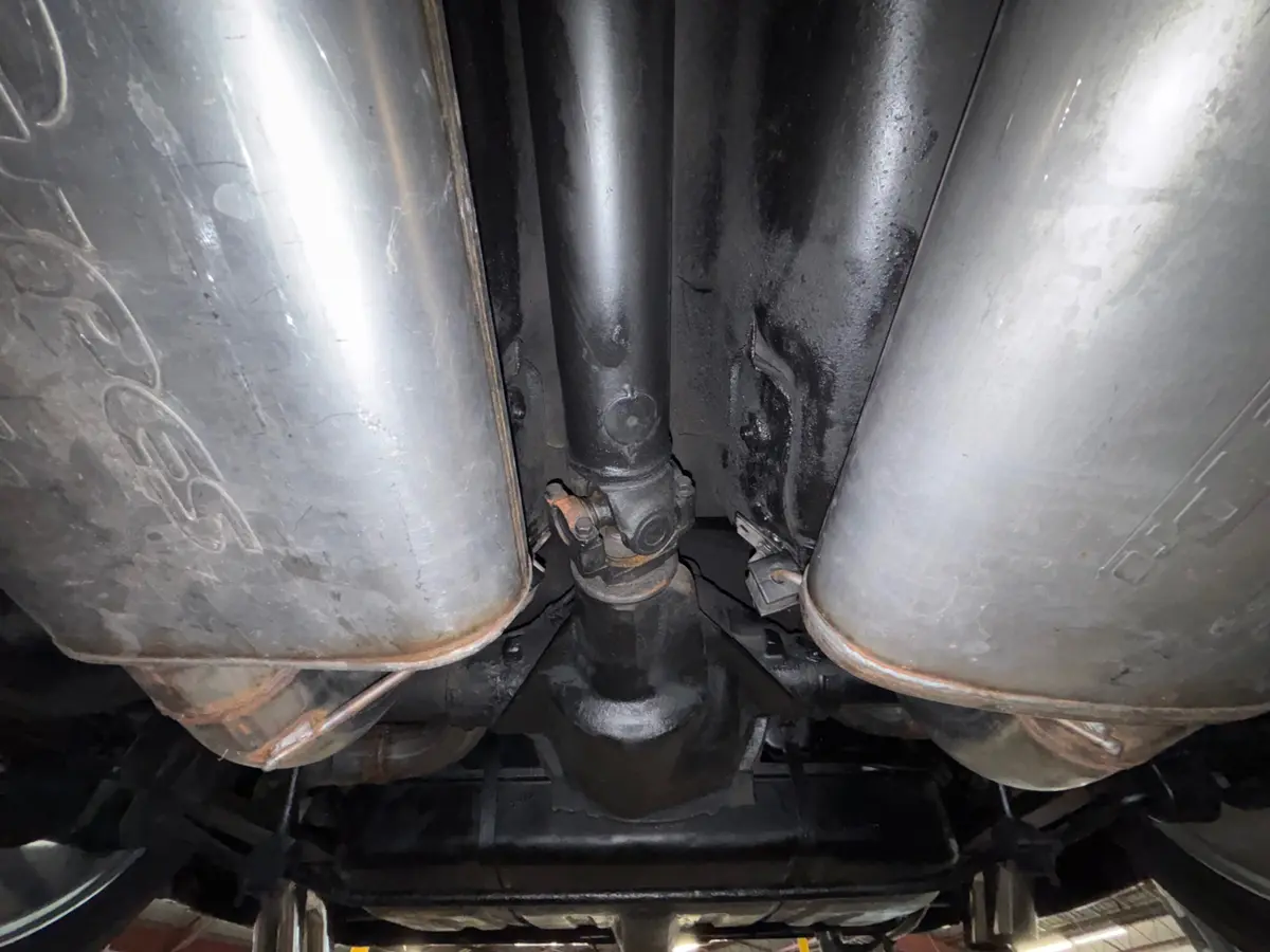 Vehicle photo 39