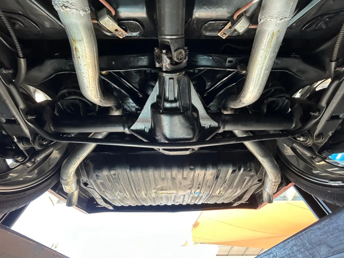 Vehicle photo 53