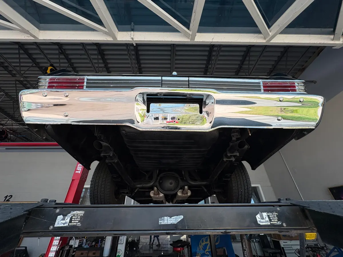Vehicle photo 44
