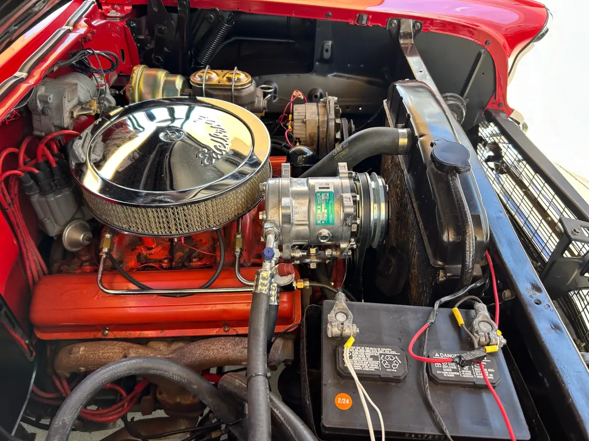 Vehicle photo 20