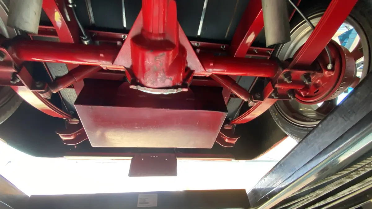 Vehicle photo 49