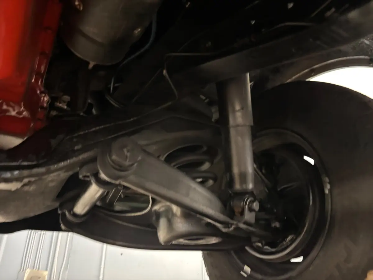 Vehicle photo 38