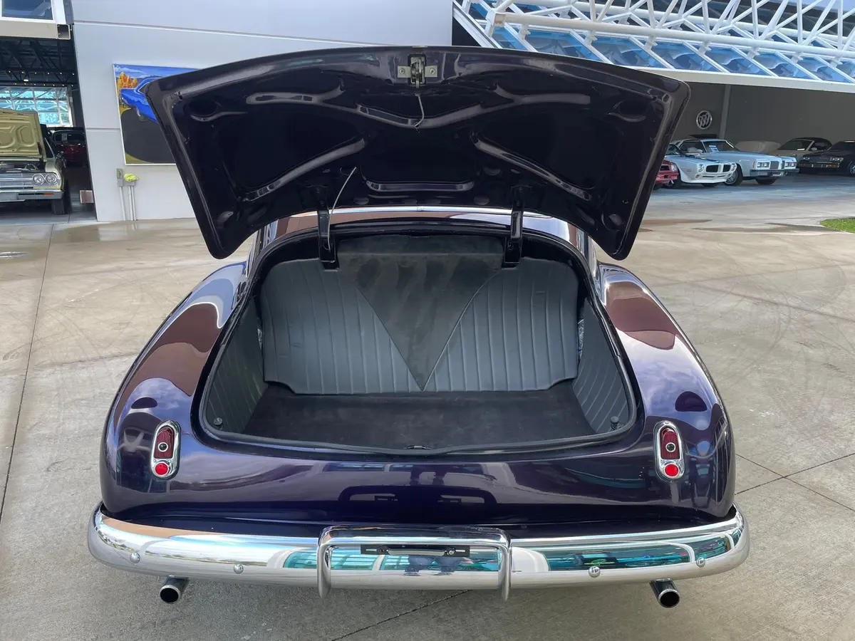 Vehicle photo 31