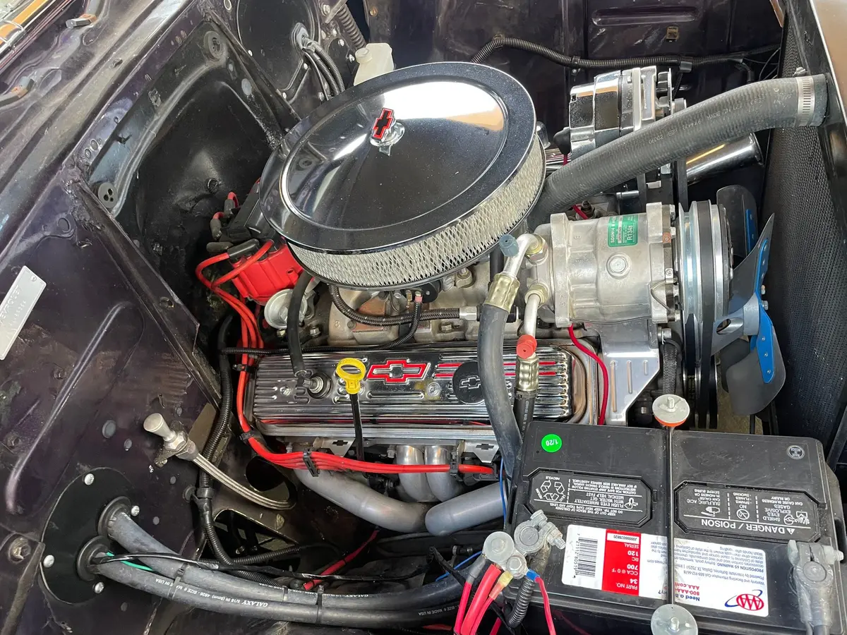 Vehicle photo 43
