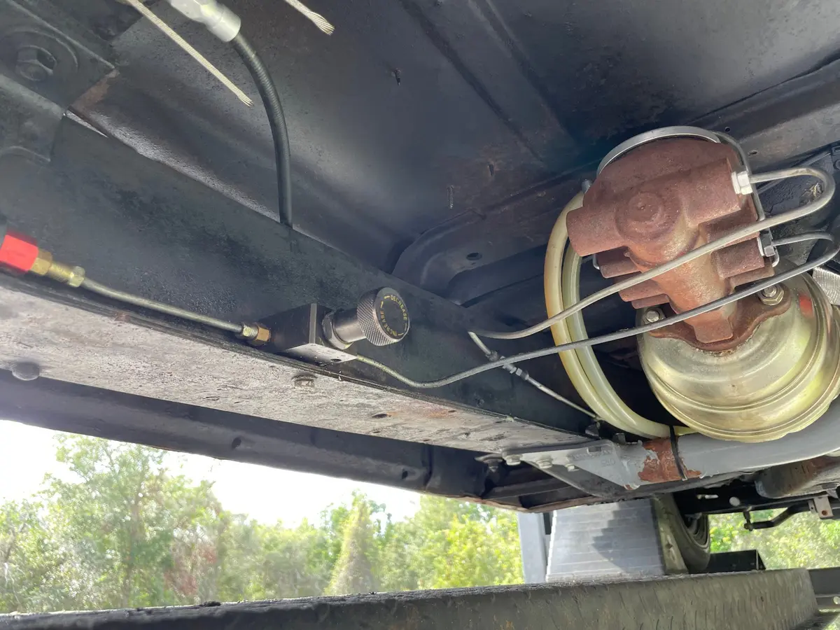 Vehicle photo 53
