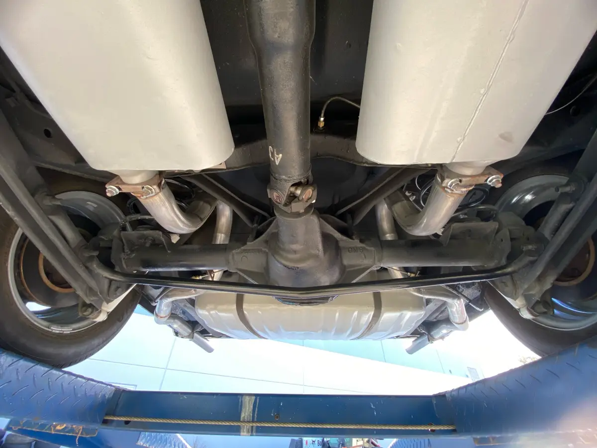 Vehicle photo 41