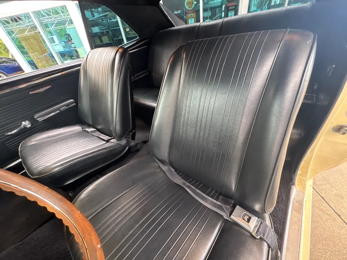Vehicle photo 39