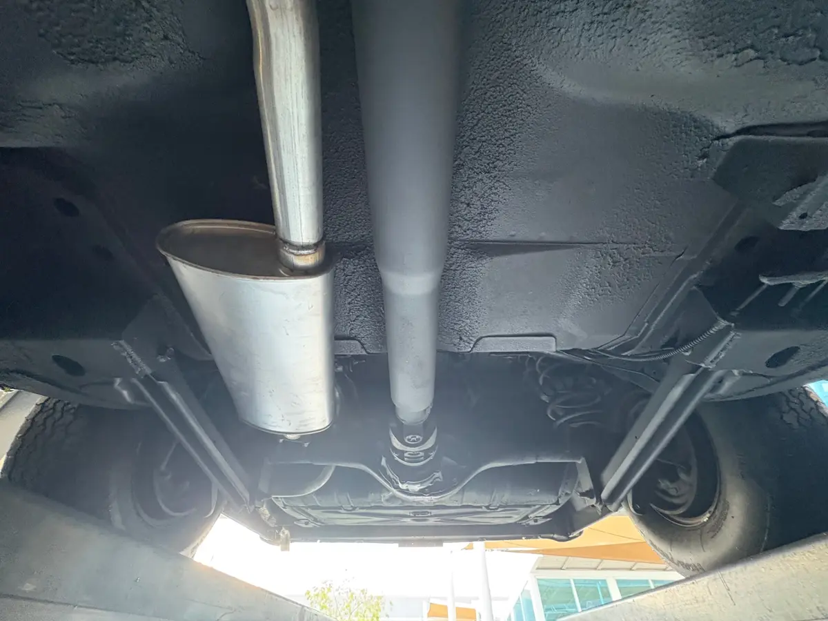 Vehicle photo 53