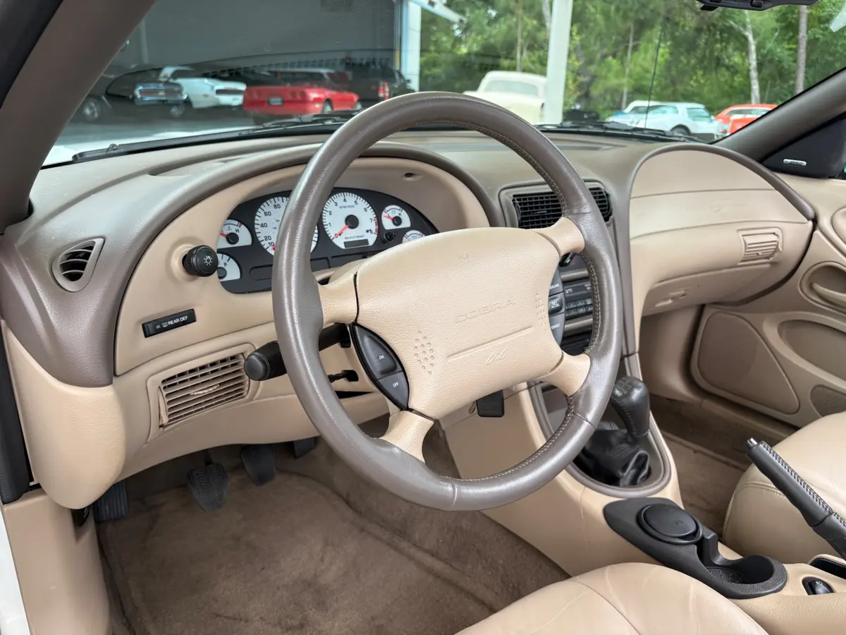 Vehicle photo 39