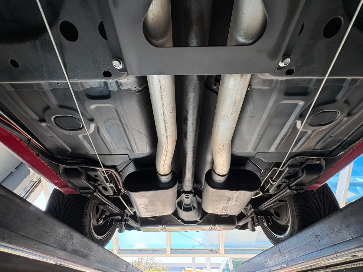 Vehicle photo 58