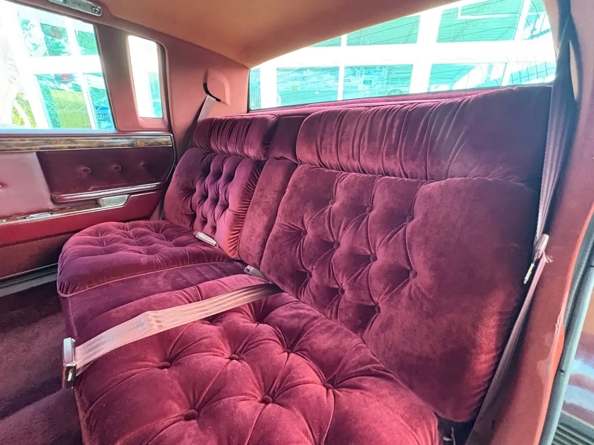 Vehicle photo 39