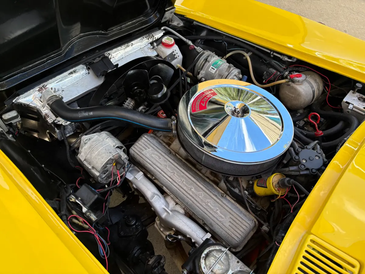 Vehicle photo 38
