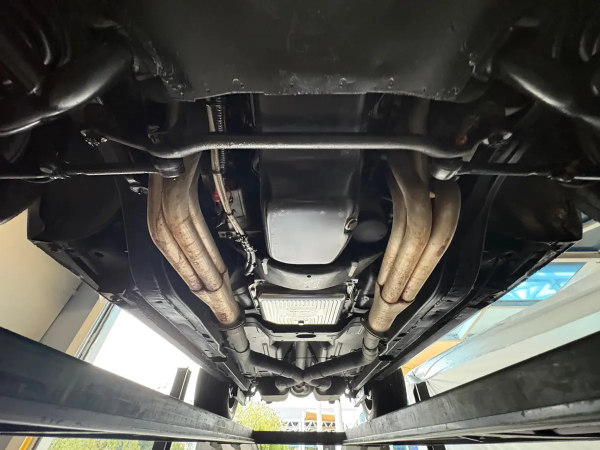 Vehicle photo 53