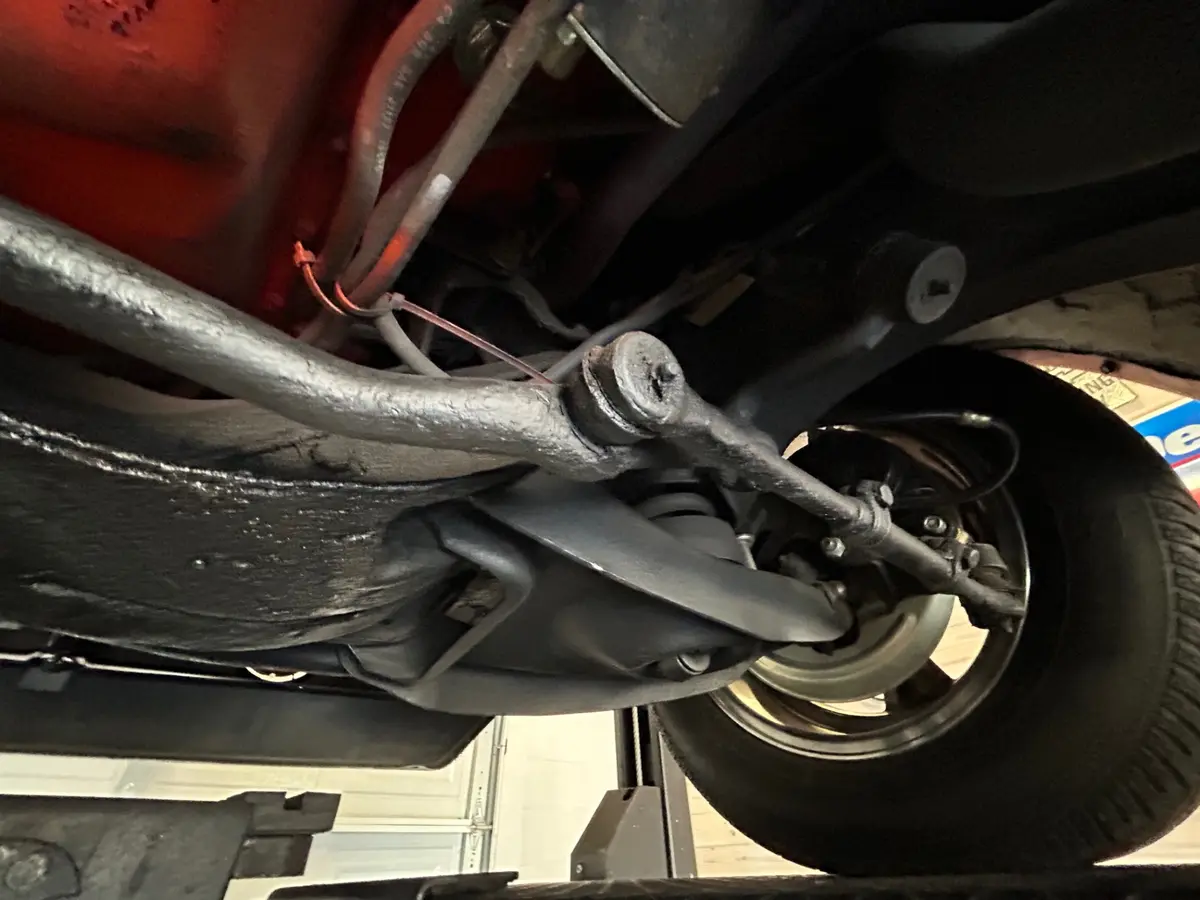 Vehicle photo 49