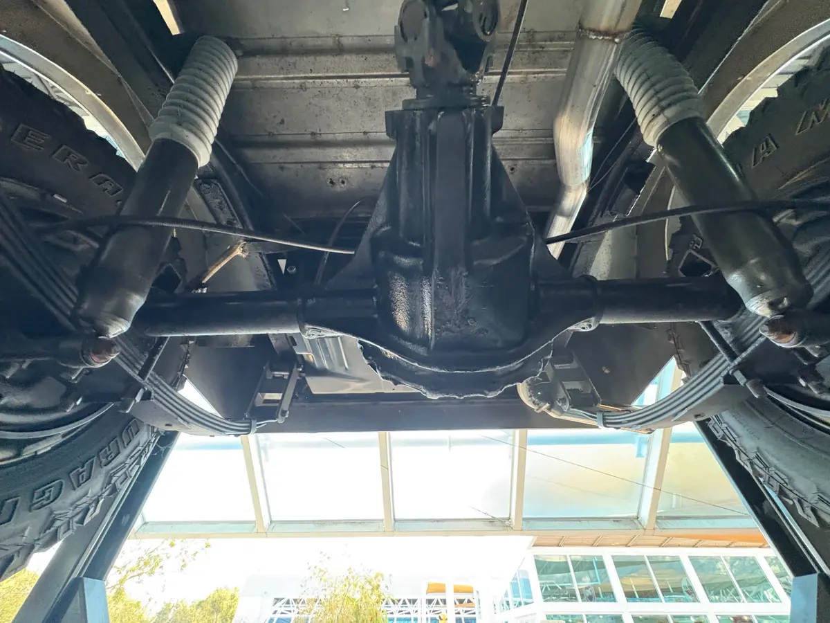 Vehicle photo 53