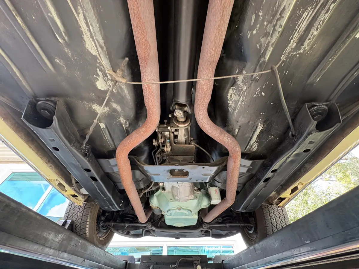 Vehicle photo 51