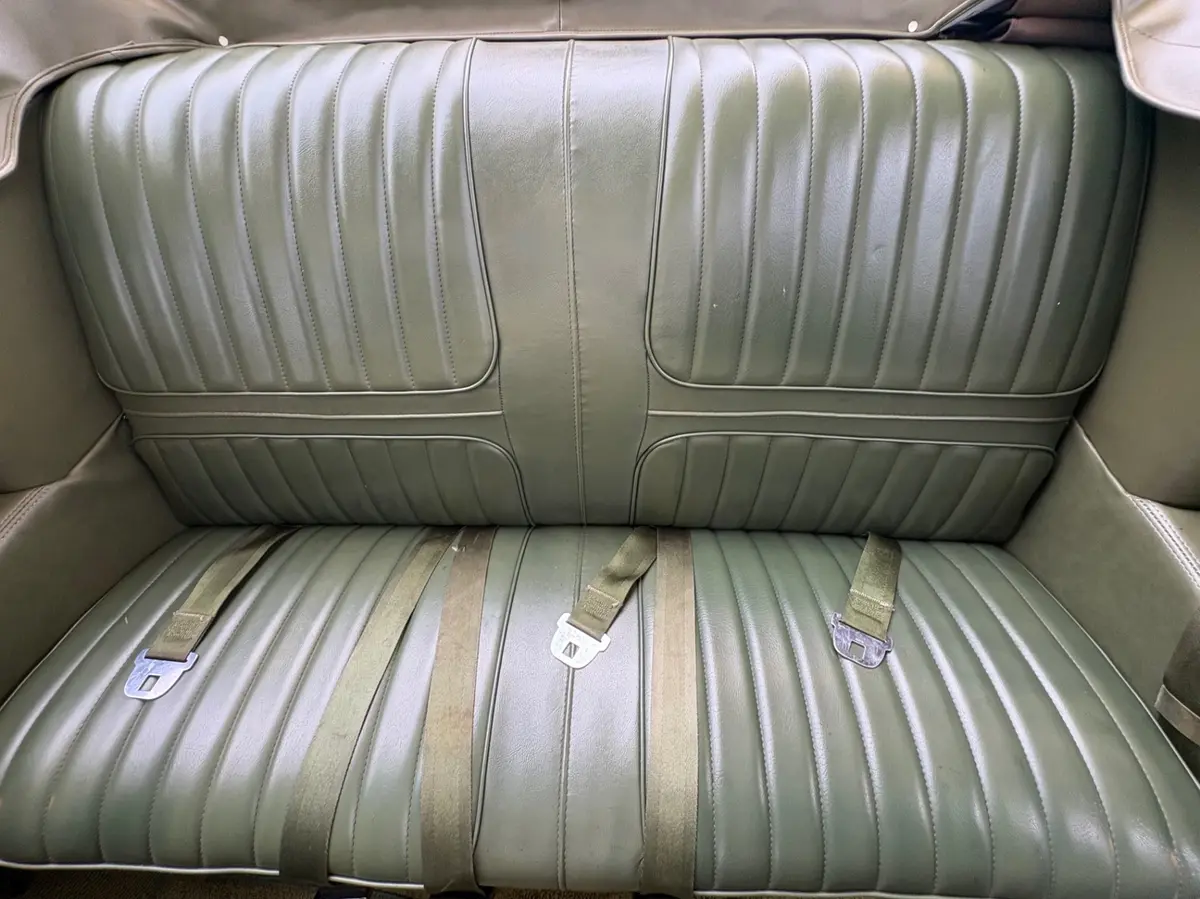 Vehicle photo 41