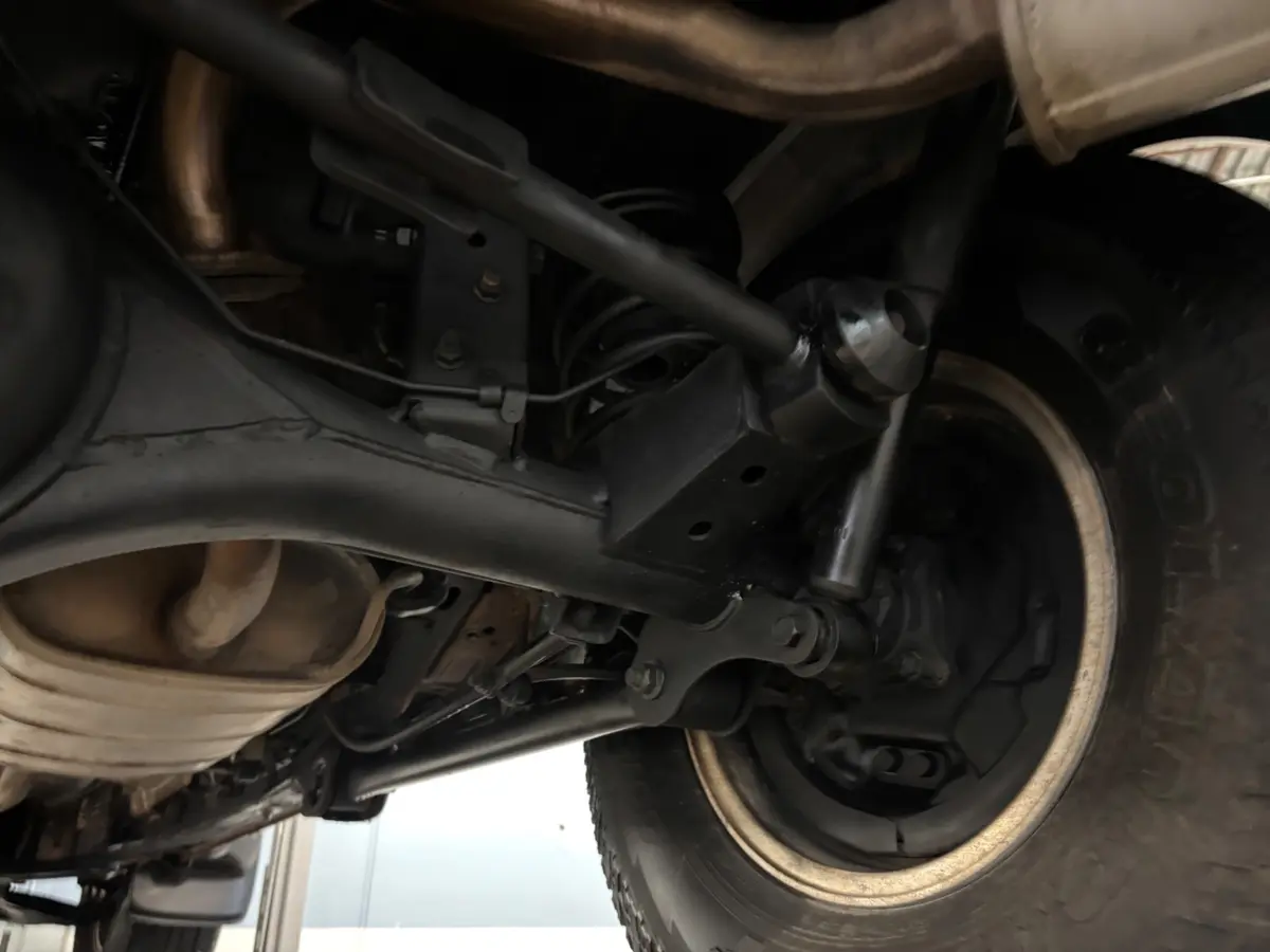 Vehicle photo 41