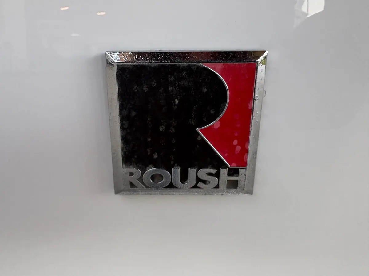 Vehicle photo 22