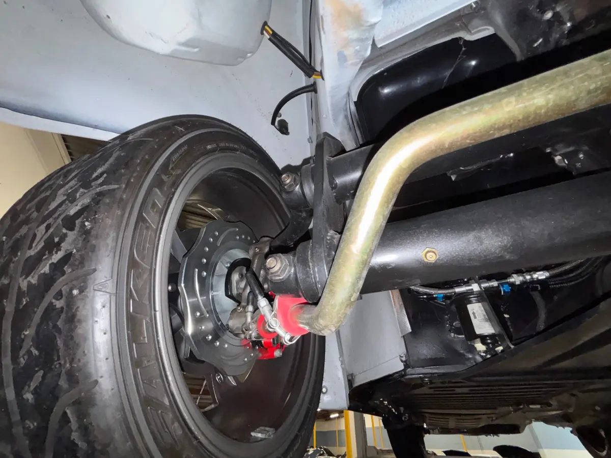 Vehicle photo 53