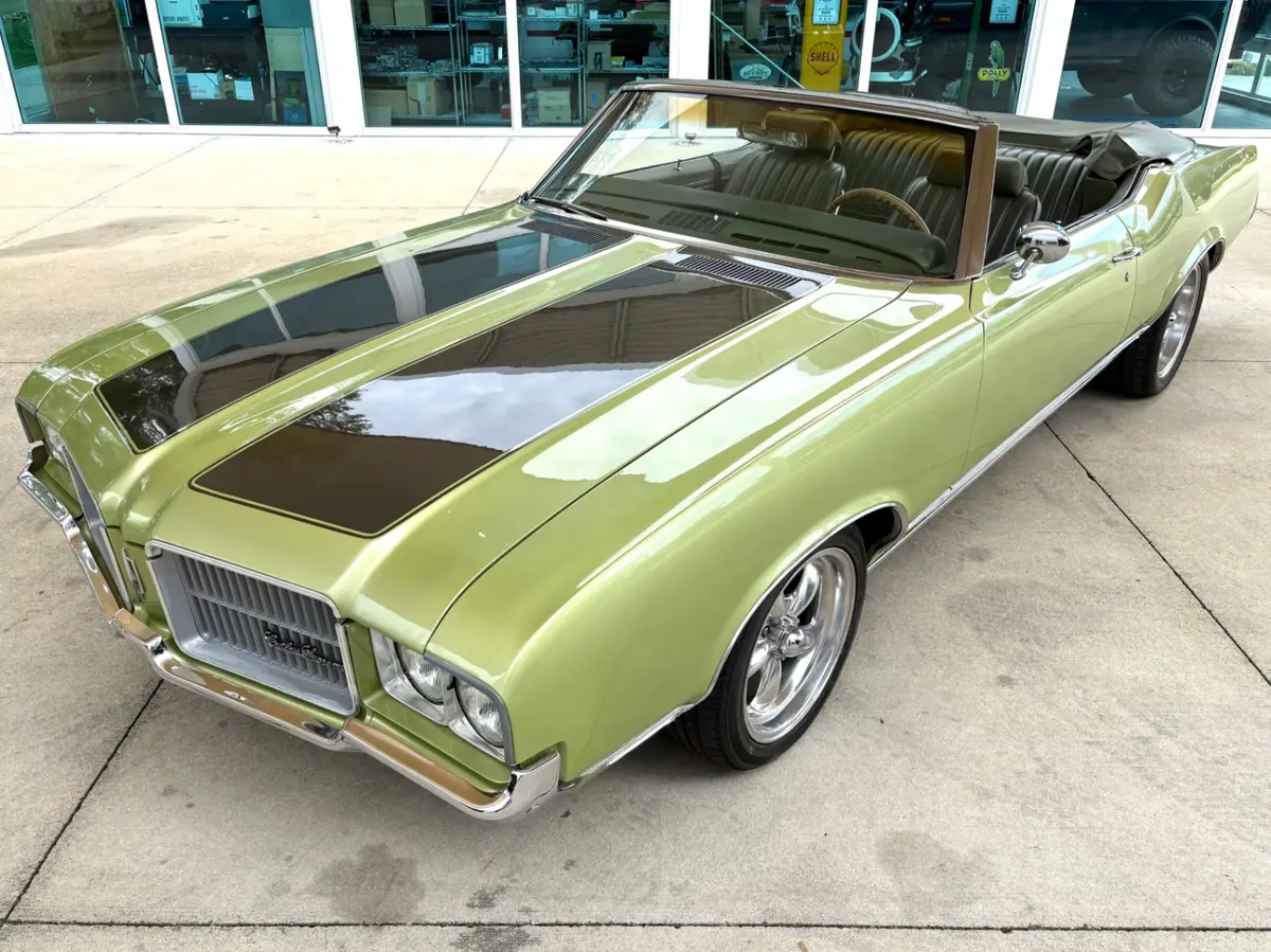 Vehicle photo 20
