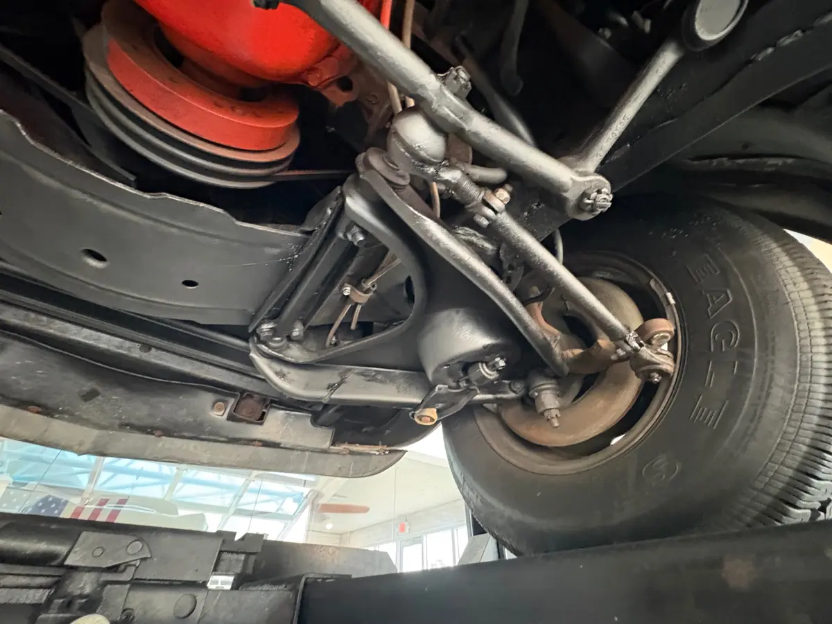 Vehicle photo 51