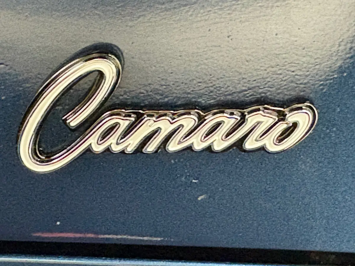 Vehicle photo 54