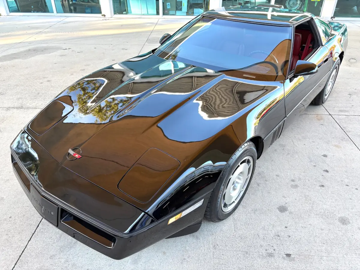Vehicle photo 20