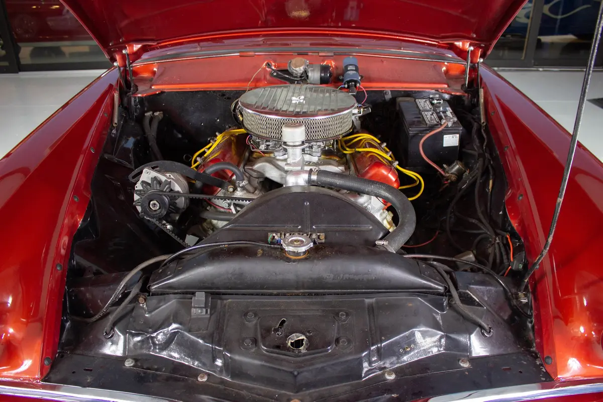 Vehicle photo 16