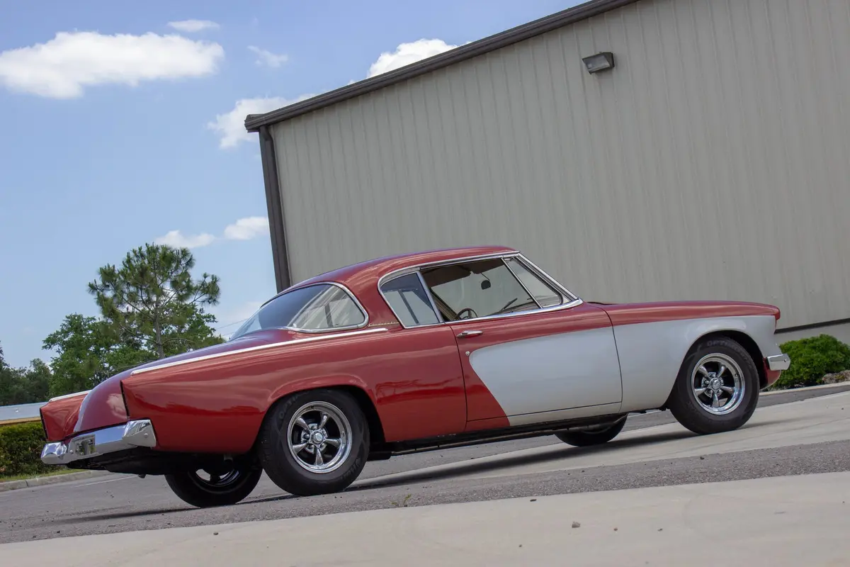 Vehicle photo 37