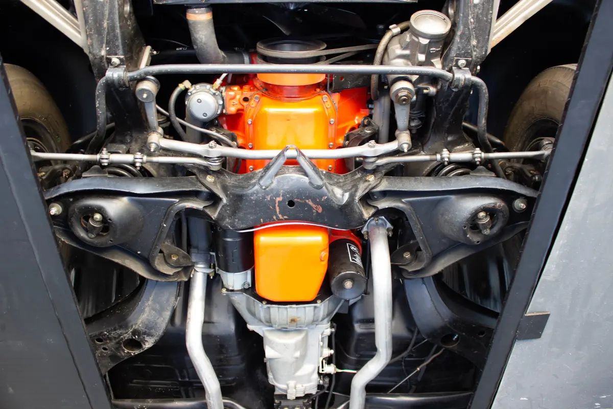 Vehicle photo 42