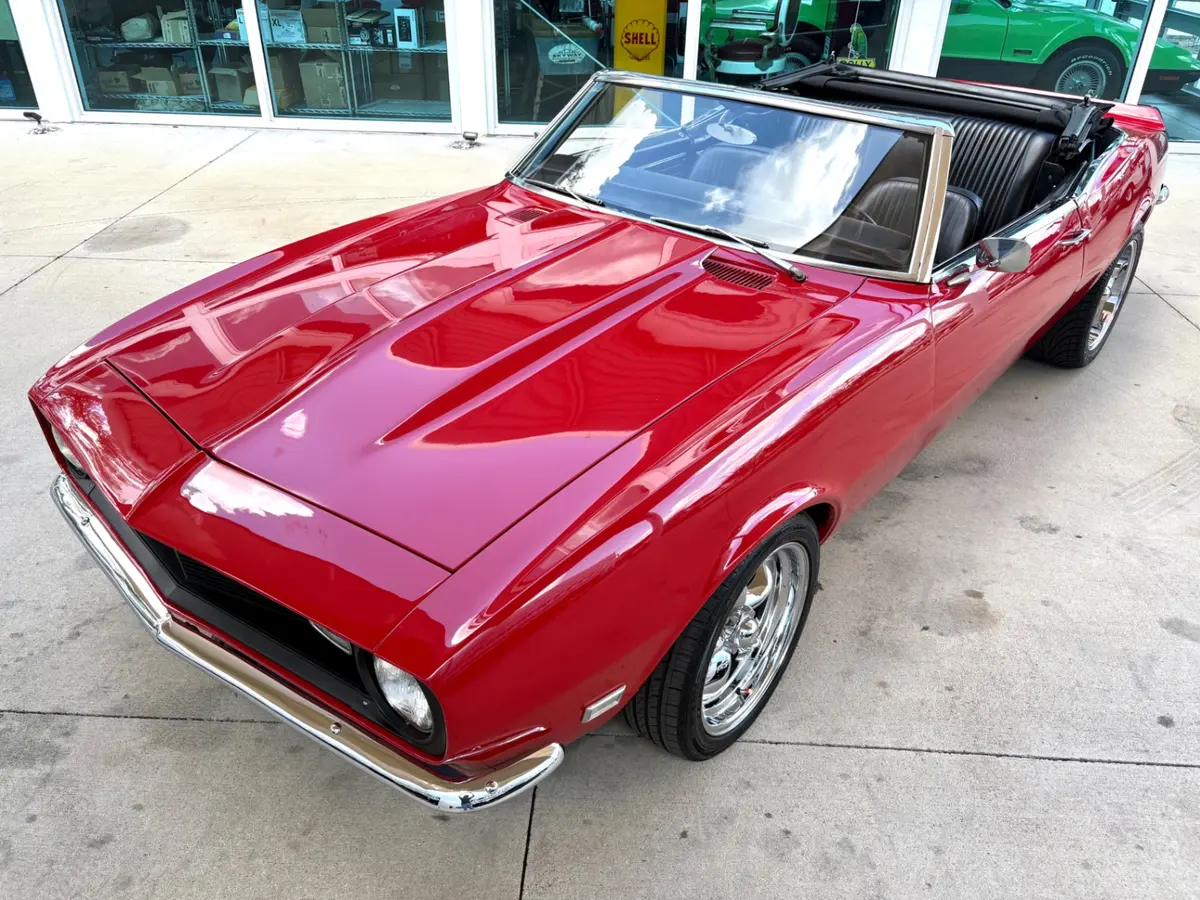 Vehicle photo 20