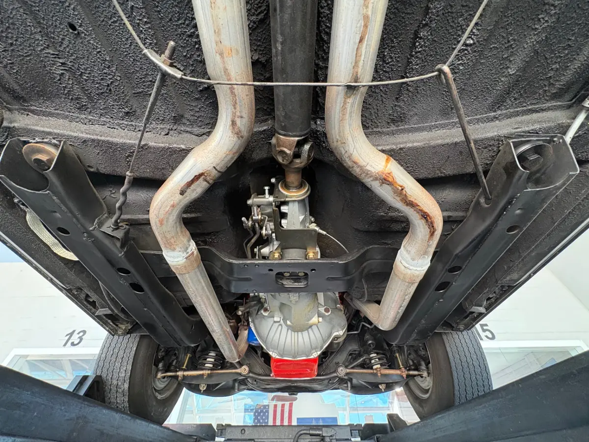 Vehicle photo 58