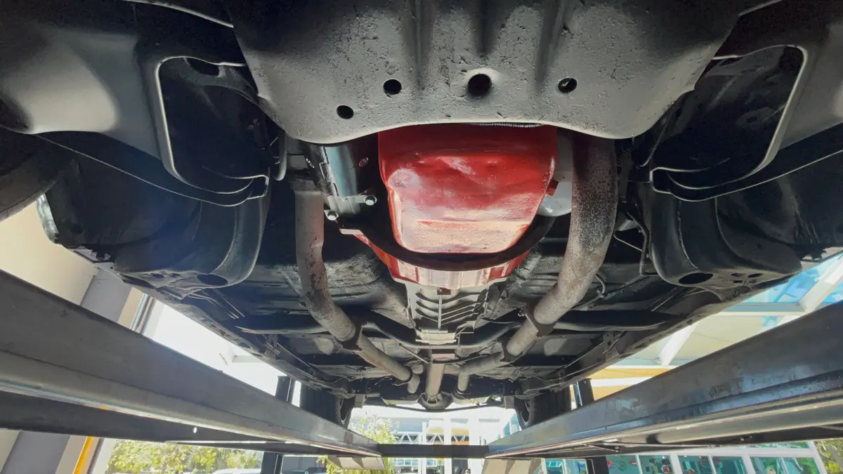 Vehicle photo 56